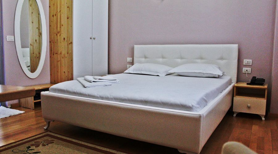 Aurelis Bërxull